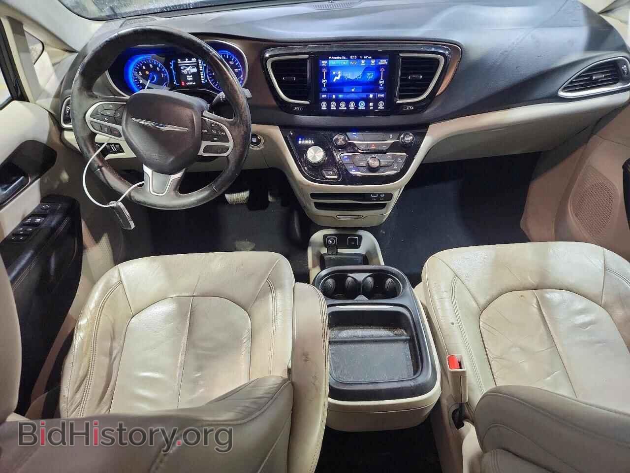 2017 CHRYSLER PACIFICA - VIN: 2C4RC1BG4HR510559 - Photo 8