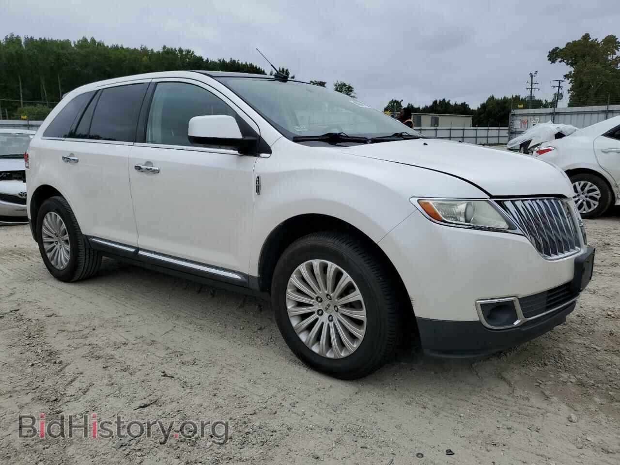 2011 LINCOLN MKX - VIN: 2LMDJ8JK6BBJ12722 - Photo 4
