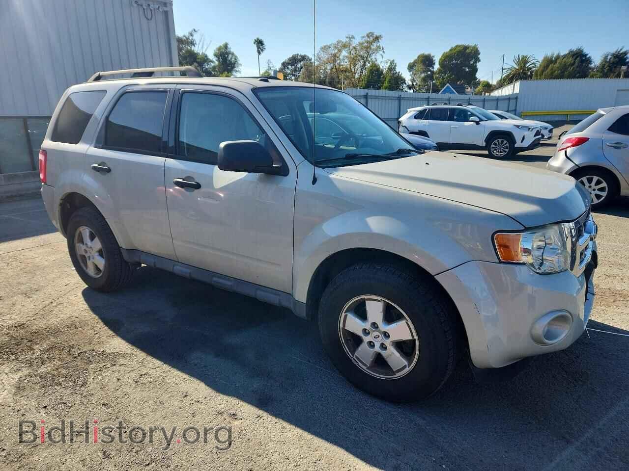 2009 FORD ESCAPE - VIN: 1FMCU03799KA26832 - Photo 4
