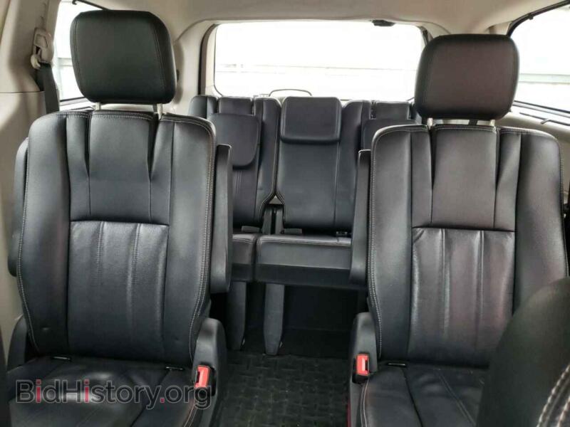 2015 Chrysler MINIVAN (VIN 2C4RC1BG4FR727882) — photo 10 of 13