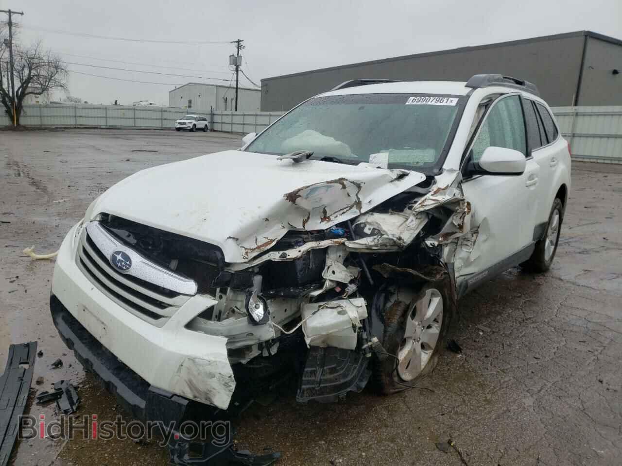 2011 SUBARU OUTBACK - VIN: 4S4BRBCC1B3401876 - Фото 2