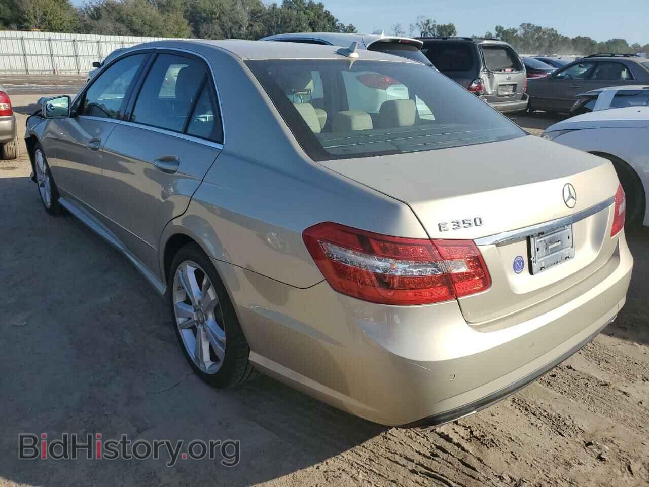 2013 MERCEDES-BENZ E-CLASS - VIN: WDDHF5KB9DA729486 - Фото 2
