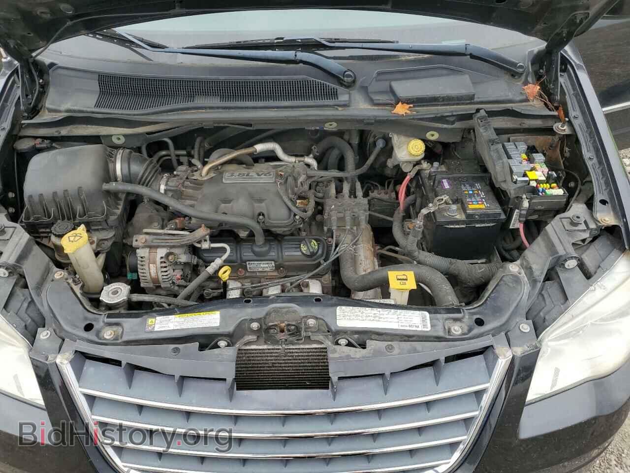 2009 CHRYSLER MINIVAN - VIN: 2A8HR54189R670643 - Фото 12