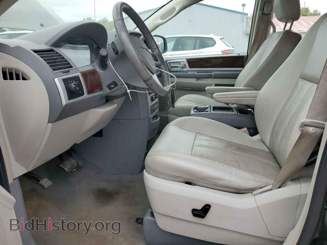 2009 CHRYSLER MINIVAN - VIN: 2A8HR54189R670643 - Фото 7