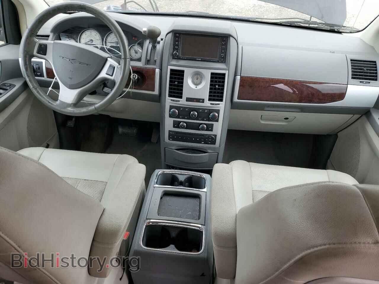 2009 CHRYSLER MINIVAN - VIN: 2A8HR54189R670643 - Фото 8