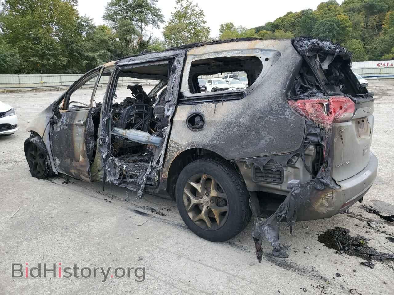 2017 CHRYSLER PACIFICA - VIN: 2C4RC1BG5HR667954 - Фото 2