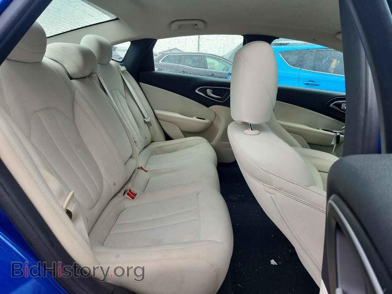 2016 CHRYSLER 200 - VIN: 1C3CCCAB2GN183568 - Photo 10