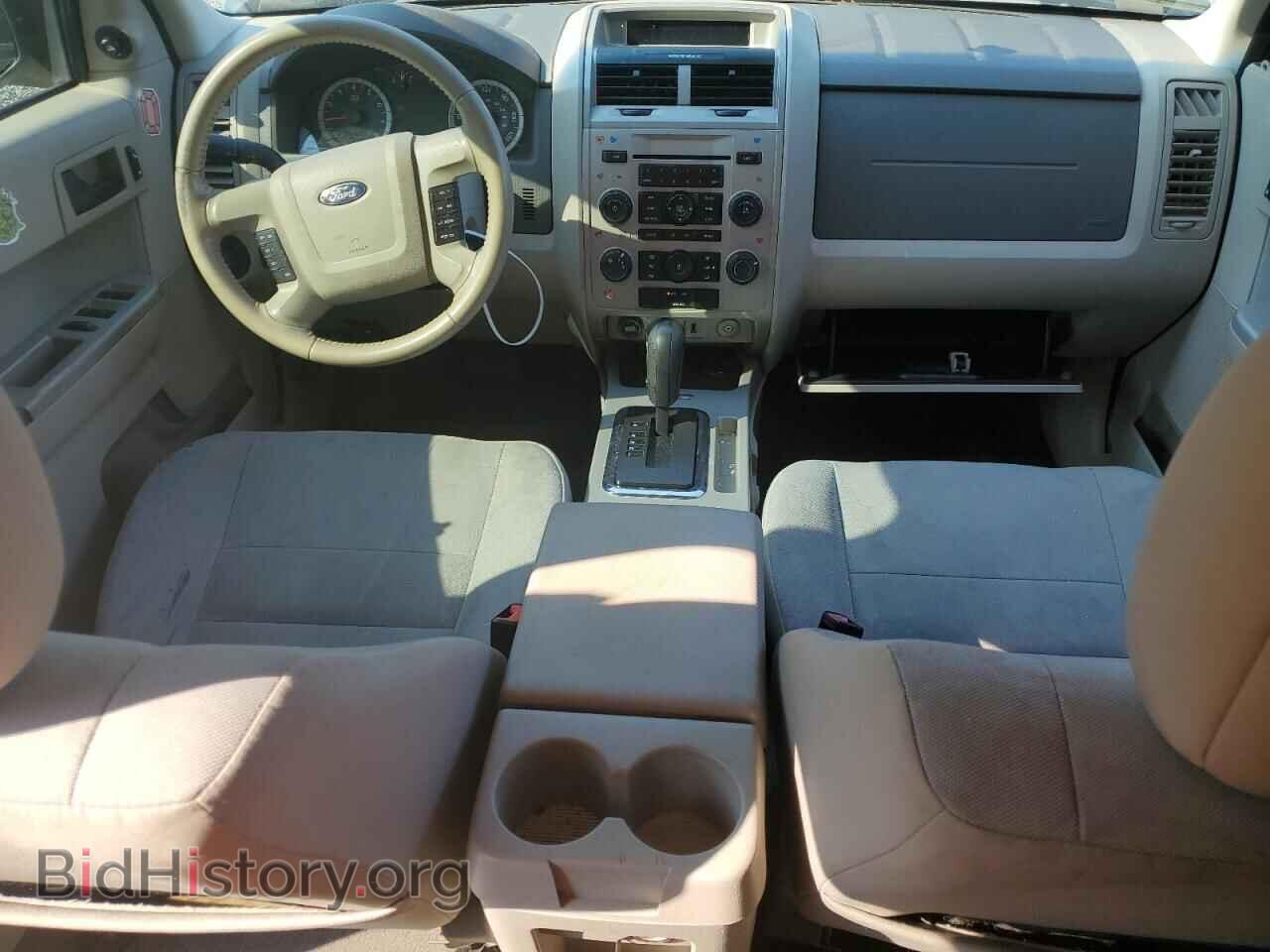 2011 FORD ESCAPE - VIN: 1FMCU0D72BKA22237 - Фото 8