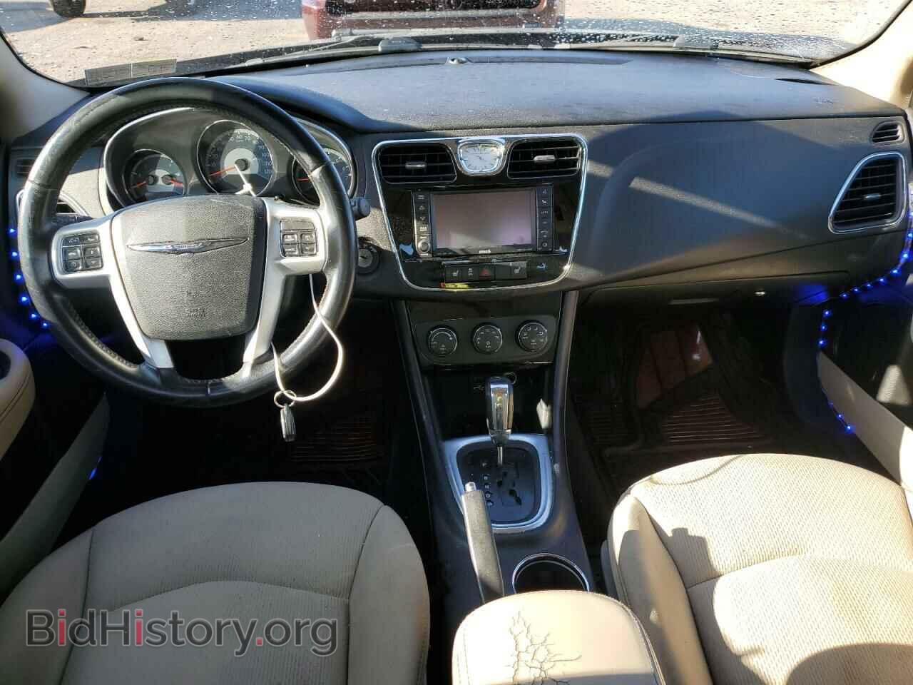 2012 CHRYSLER 200 - VIN: 1C3CCBCGXCN184514 - Фото 8