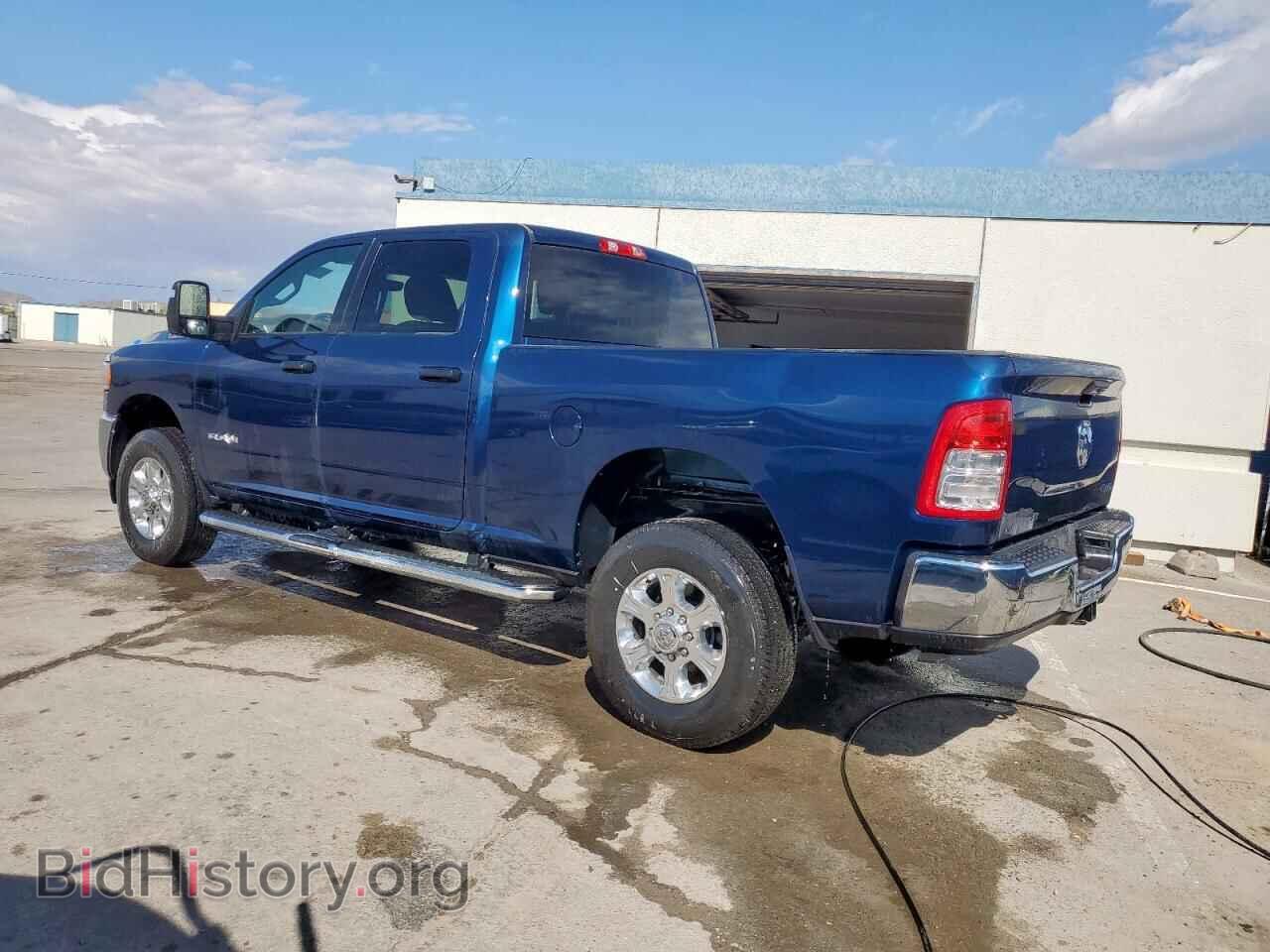 2024 RAM 2500 - VIN: 3C6UR5DJ3RG323367 - Фото 2