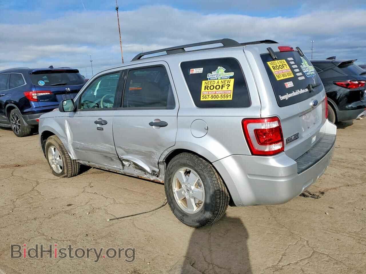 2010 FORD ESCAPE - VIN: 1FMCU0D76AKD18988 - Фото 2