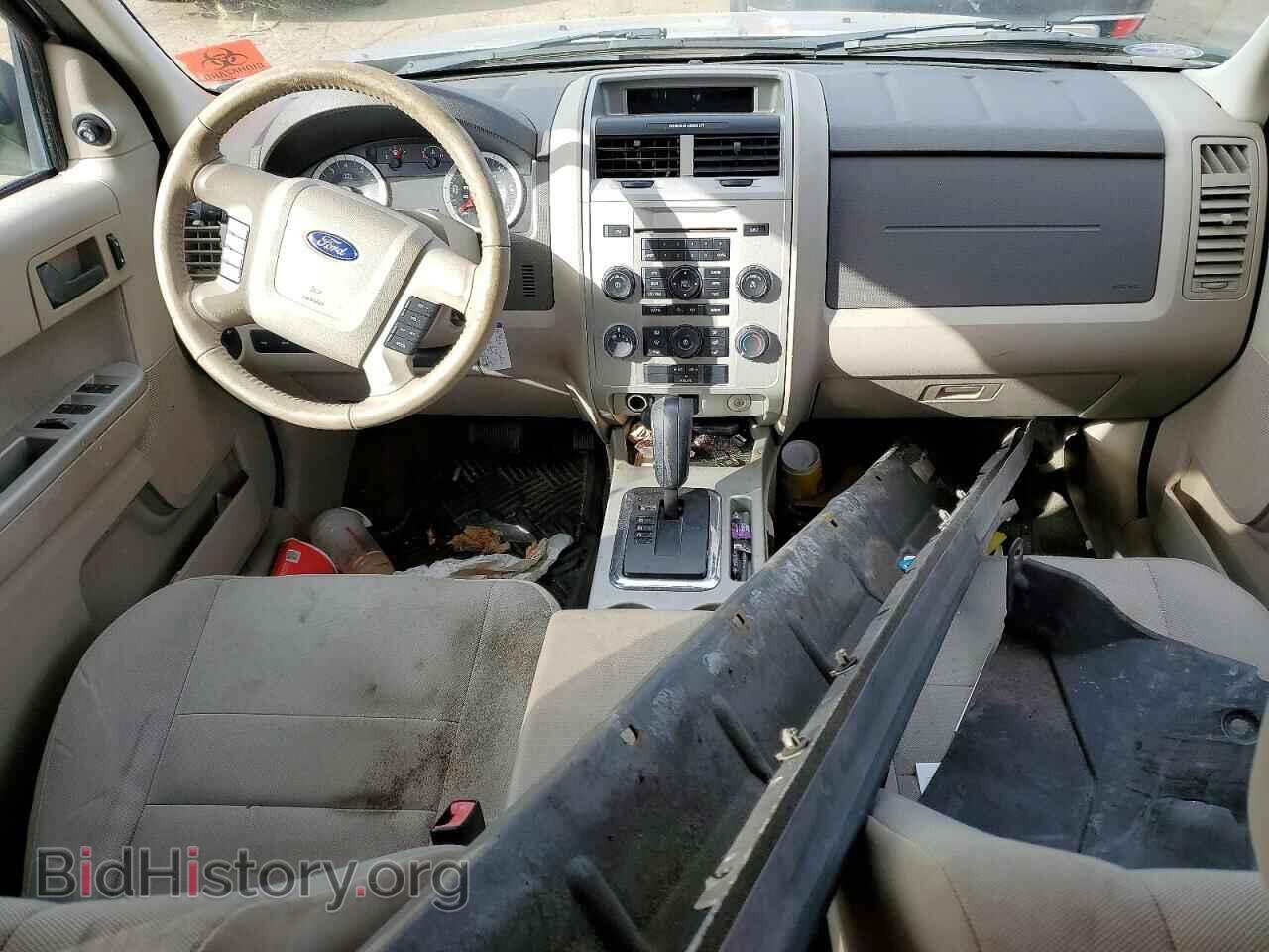 2010 FORD ESCAPE - VIN: 1FMCU0D76AKD18988 - Фото 8