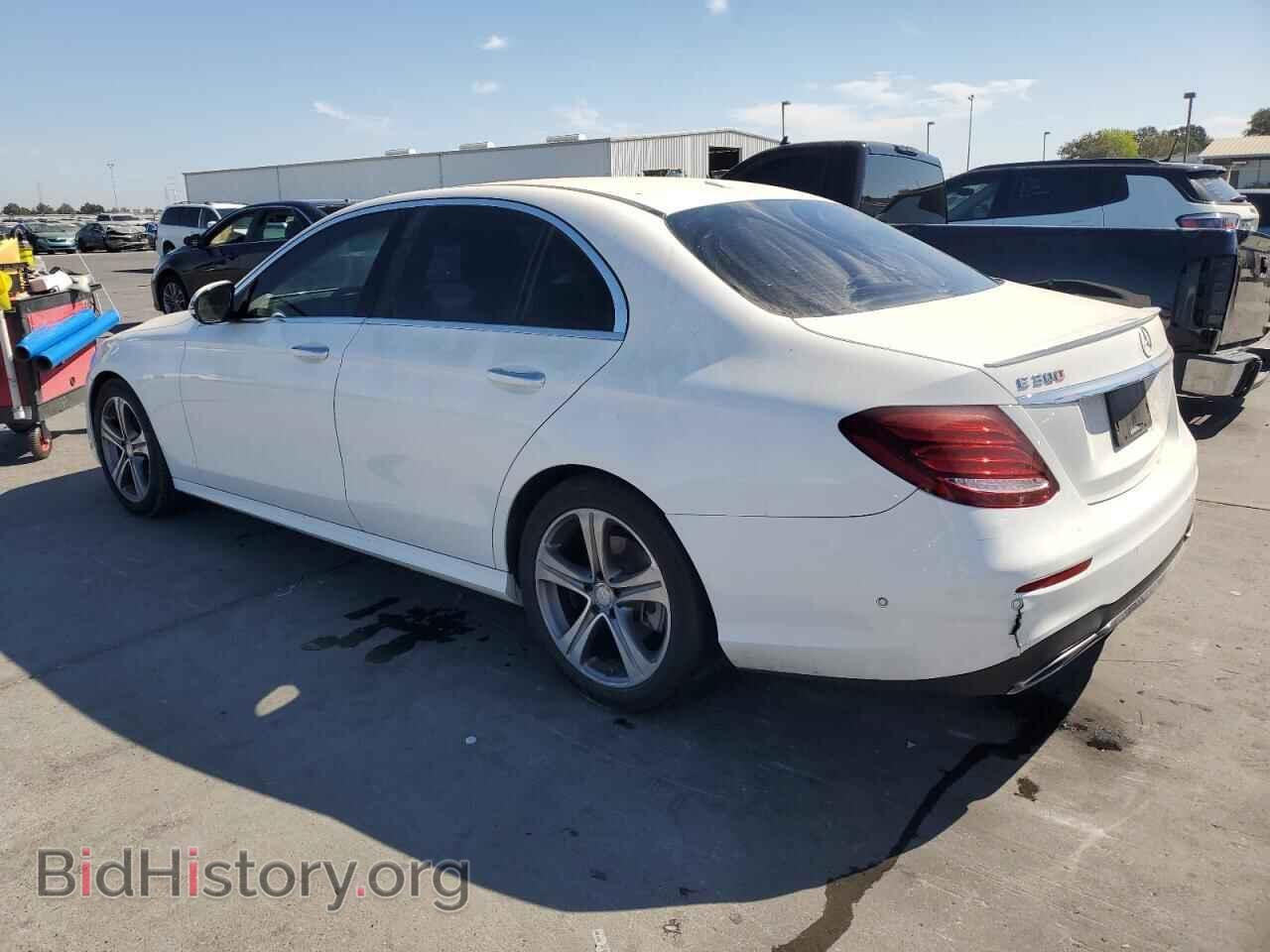 2018 MERCEDES BENZ E-CLASS - VIN: WDDZF4JB1JA340143 - Фото 2