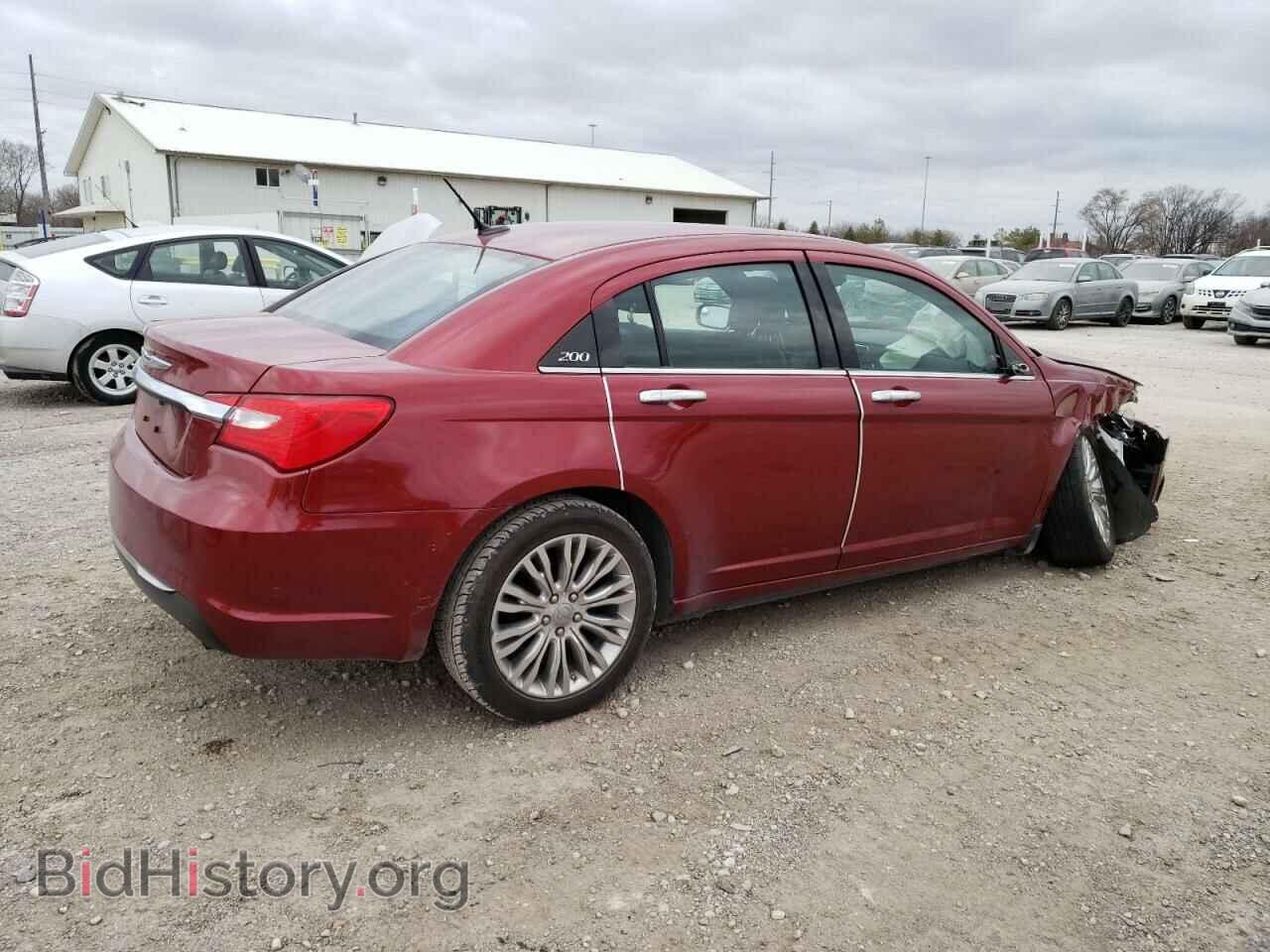 2012 CHRYSLER 200 - VIN: 1C3CCBCB0CN257877 - Photo 3