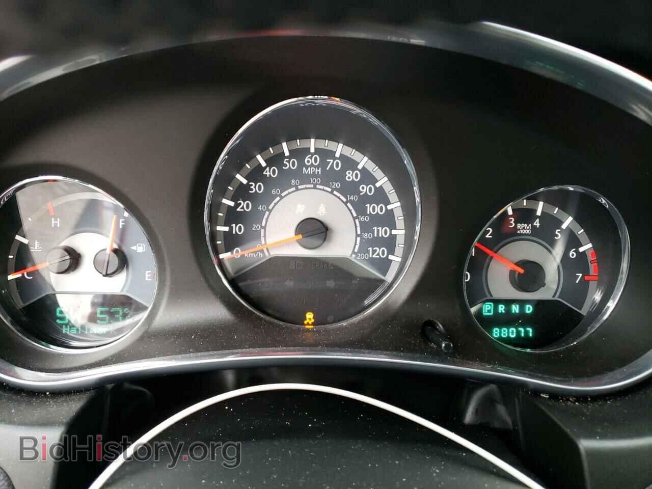 2012 CHRYSLER 200 - VIN: 1C3CCBCB0CN257877 - Photo 9