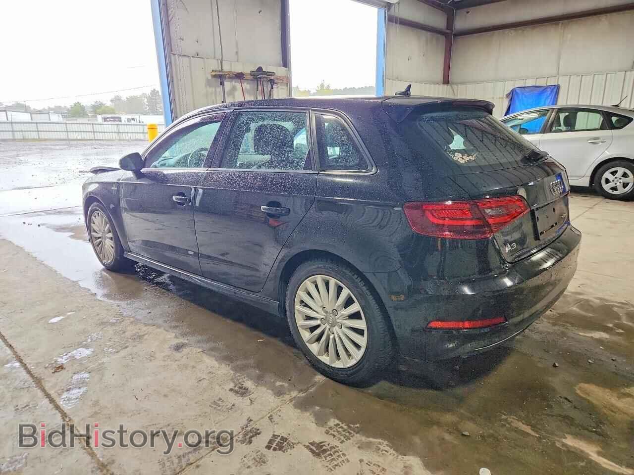 2016 AUDI A3 - VIN: WAUUPBFF2GA145529 - Photo 2