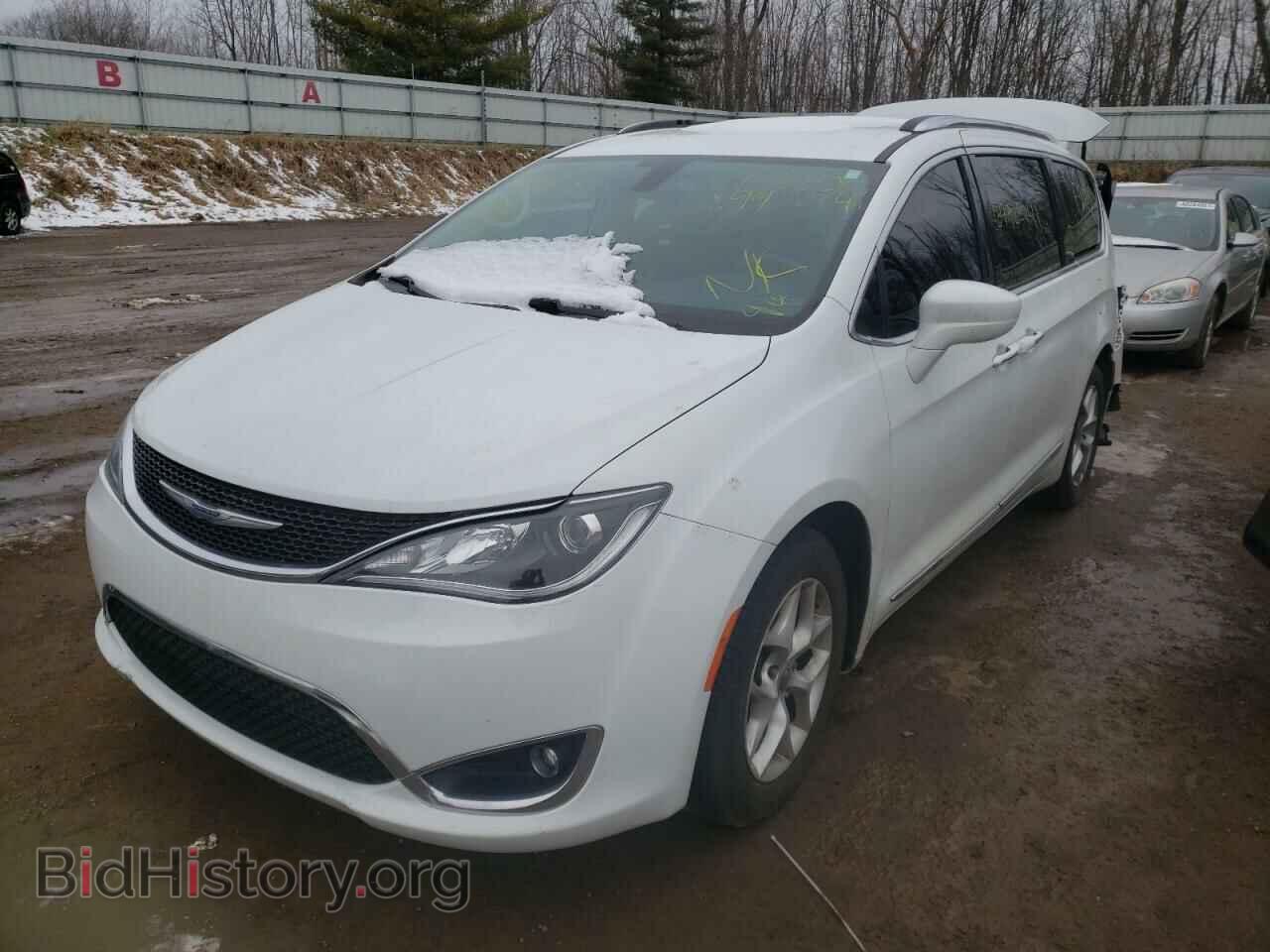 2017 CHRYSLER PACIFICA - VIN: 2C4RC1EG1HR816582 - Фото 2