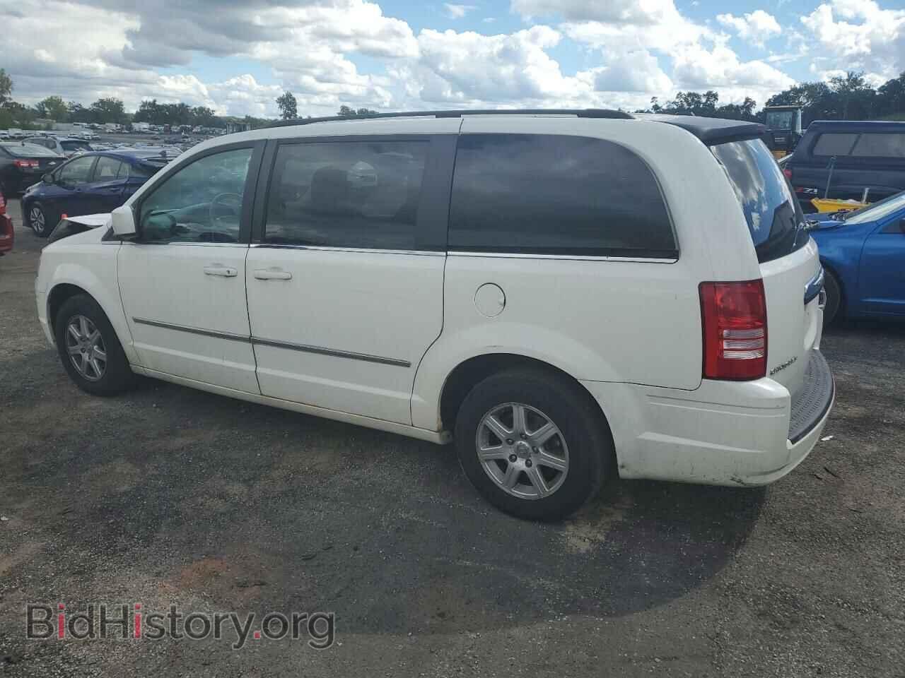 2010 CHRYSLER MINIVAN - VIN: 2A4RR5D10AR304394 - Фото 2