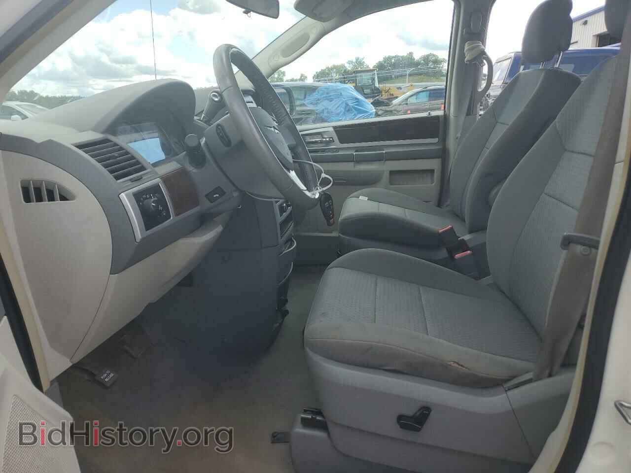 2010 CHRYSLER MINIVAN - VIN: 2A4RR5D10AR304394 - Фото 7