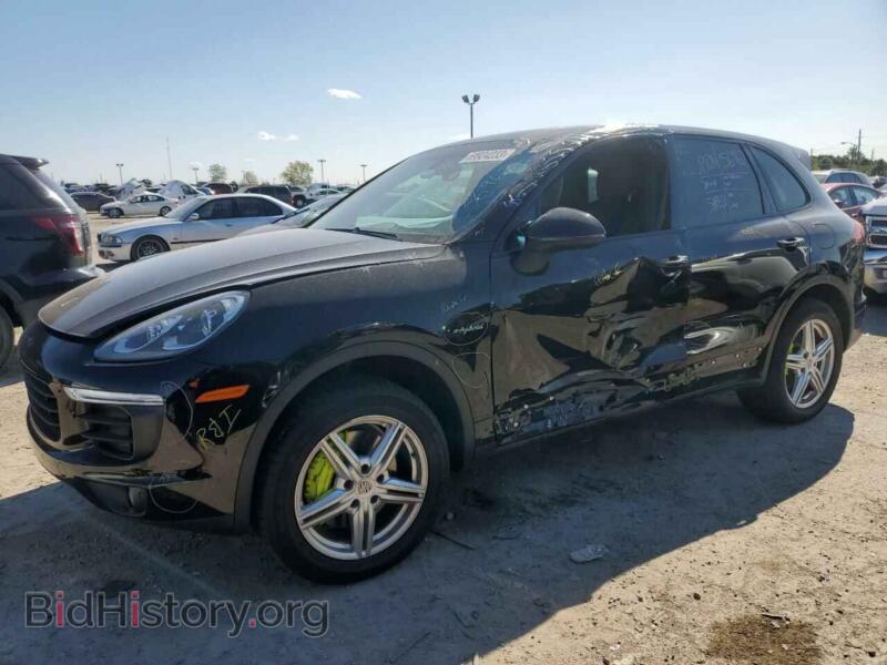 2016 Porsche CAYENNE Cayenne SE (VIN WP1AE2A27GLA18388) — photo 1 of 12, Copart, damage: side
