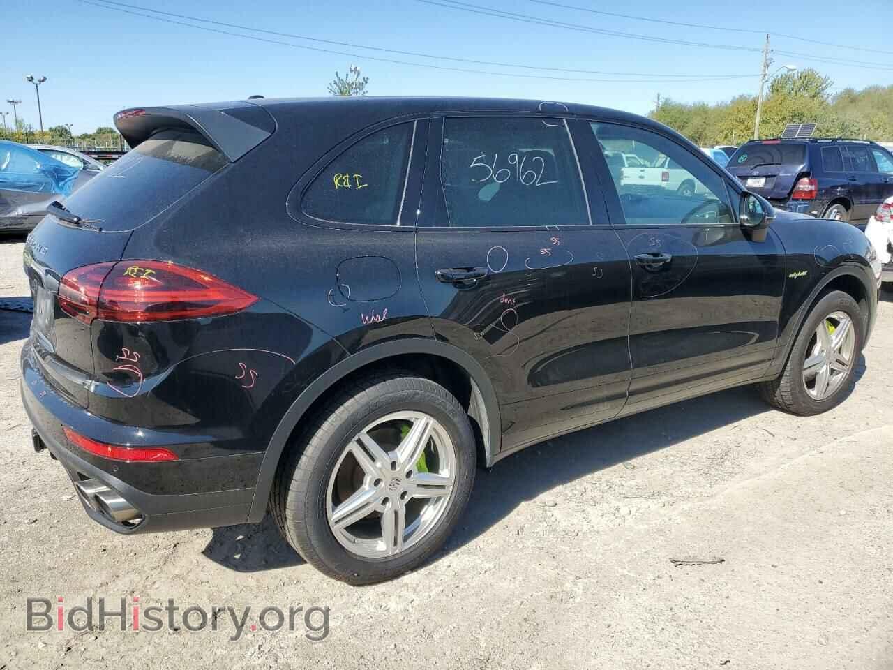 2016 PORSCHE CAYENNE - VIN: WP1AE2A27GLA18388 - Фото 3