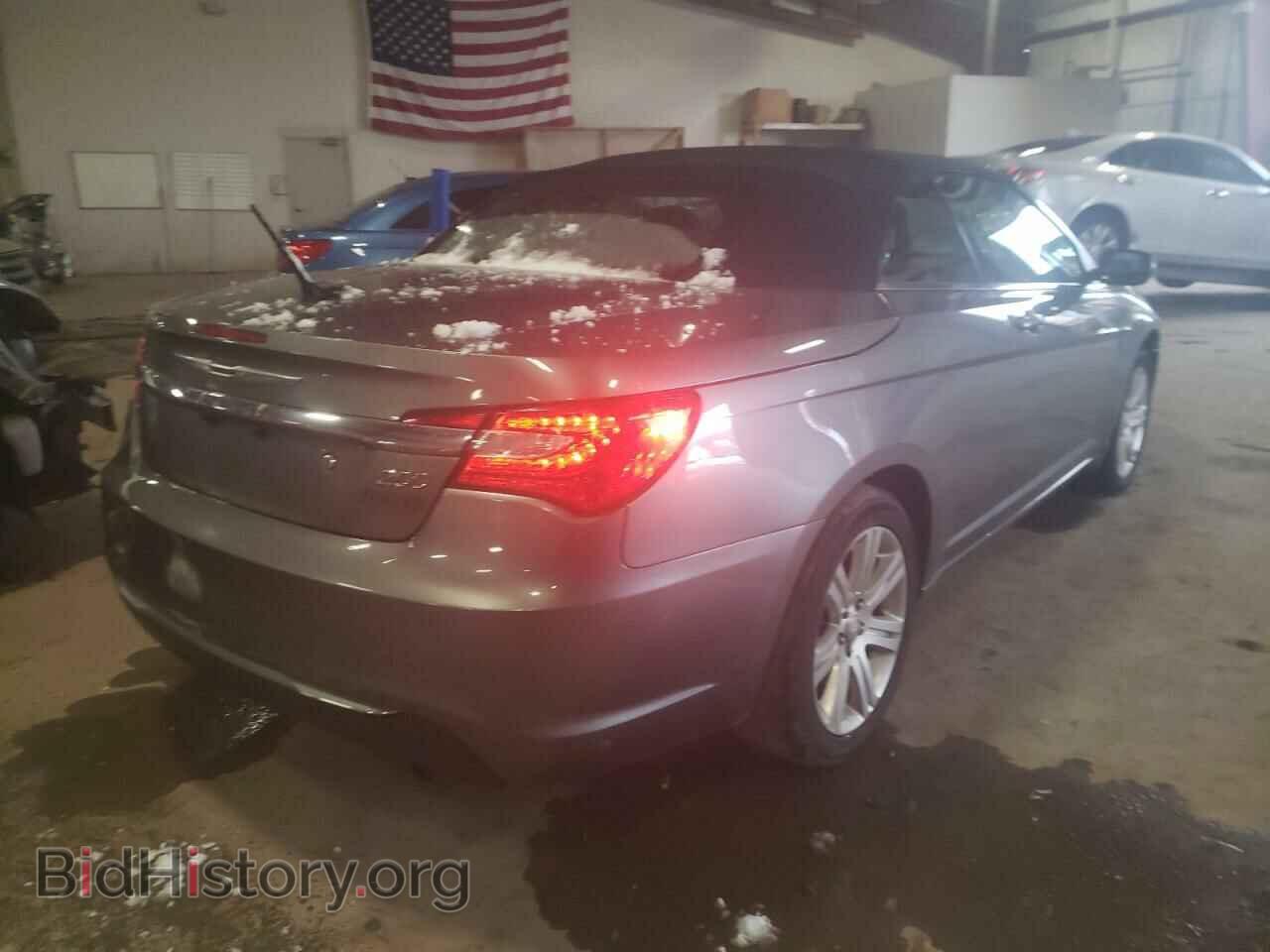 2012 CHRYSLER 200 - VIN: 1C3BCBEB9CN233845 - Фото 4