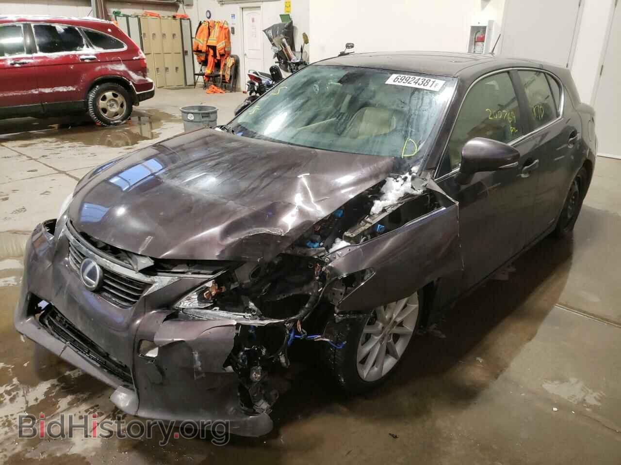 2011 LEXUS CT 200 - VIN: JTHKD5BH2B2040633 - Фото 2