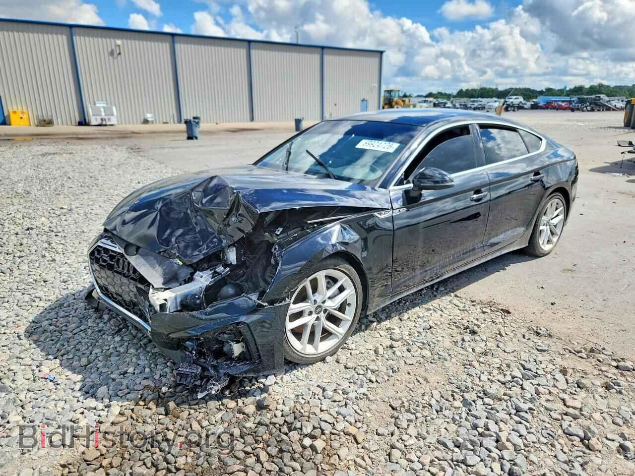 Фотография WAUFACF57RA013327 - AUDI A5 2024