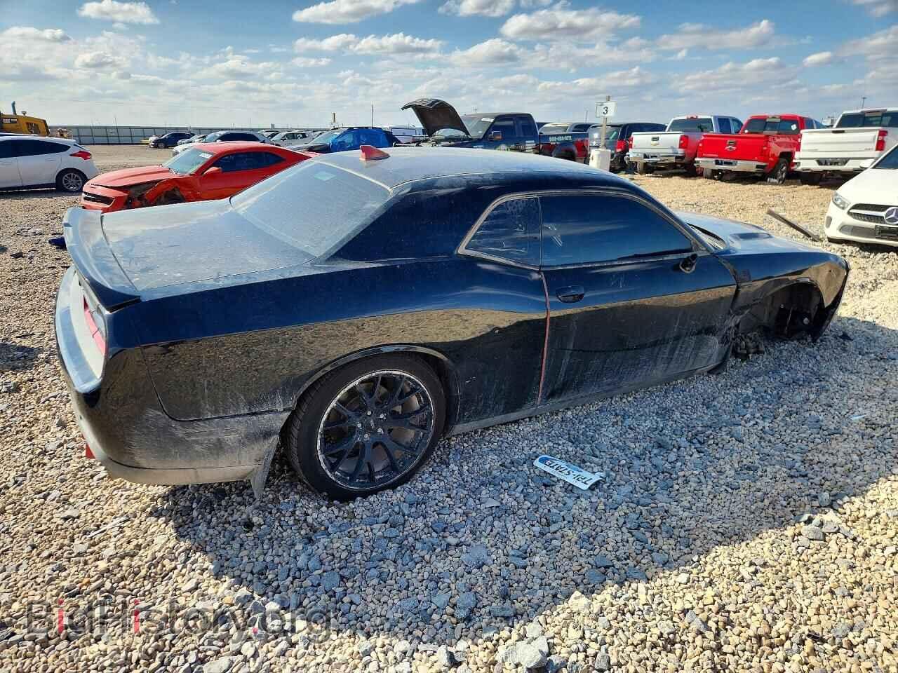 2019 DODGE CHALLENGER - VIN: 2C3CDZAG1KH669852 - Photo 3