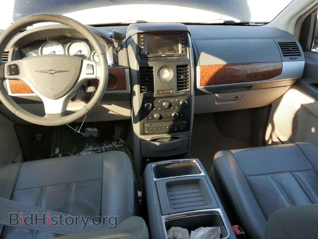 2008 CHRYSLER MINIVAN - VIN: 2A8HR54P98R699653 - Фото 8