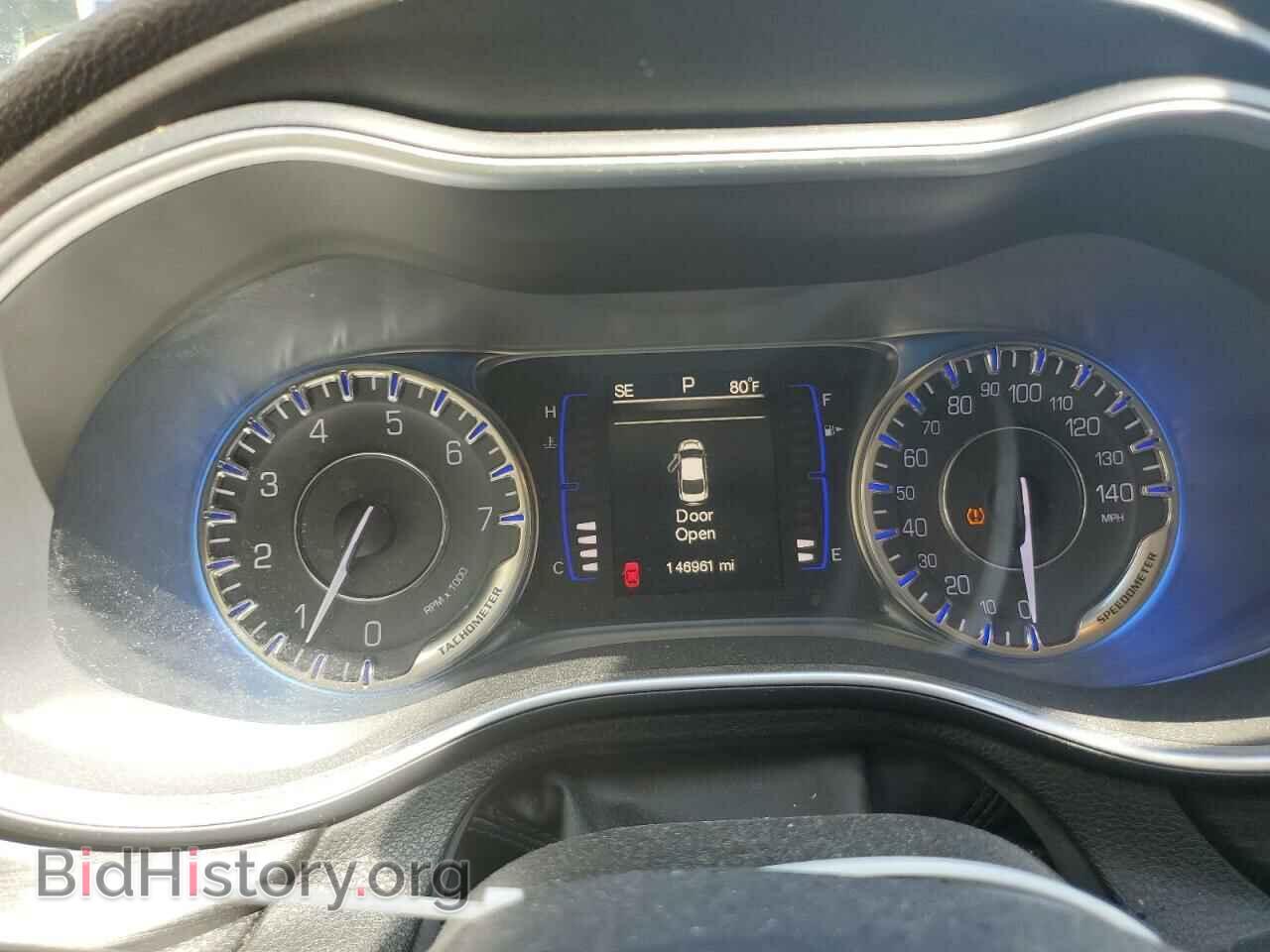 2015 CHRYSLER 200 - VIN: 1C3CCCAB1FN564018 - Photo 9