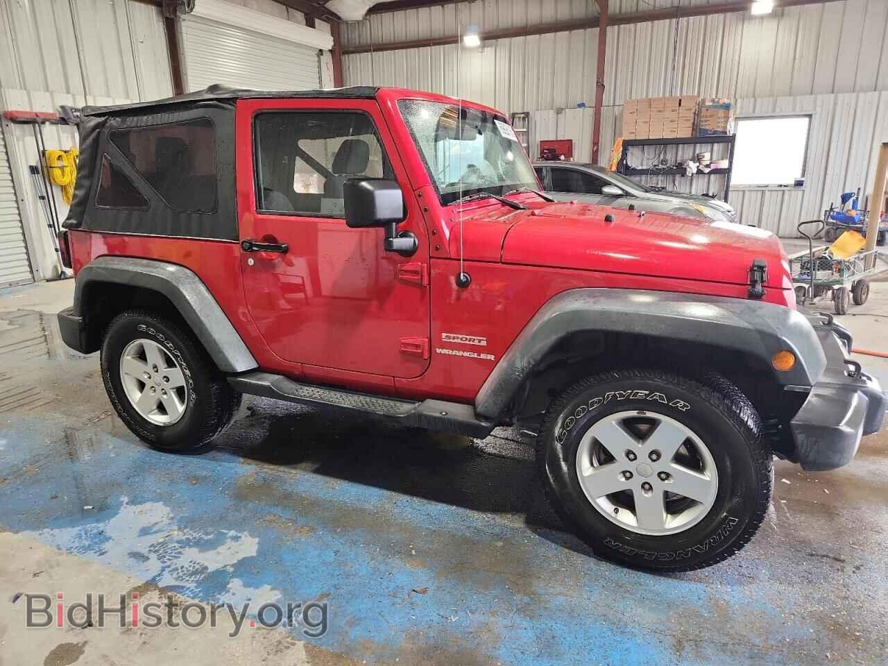 2011 JEEP WRANGLER - VIN: 1J4AA2D18BL528736 - Фото 4