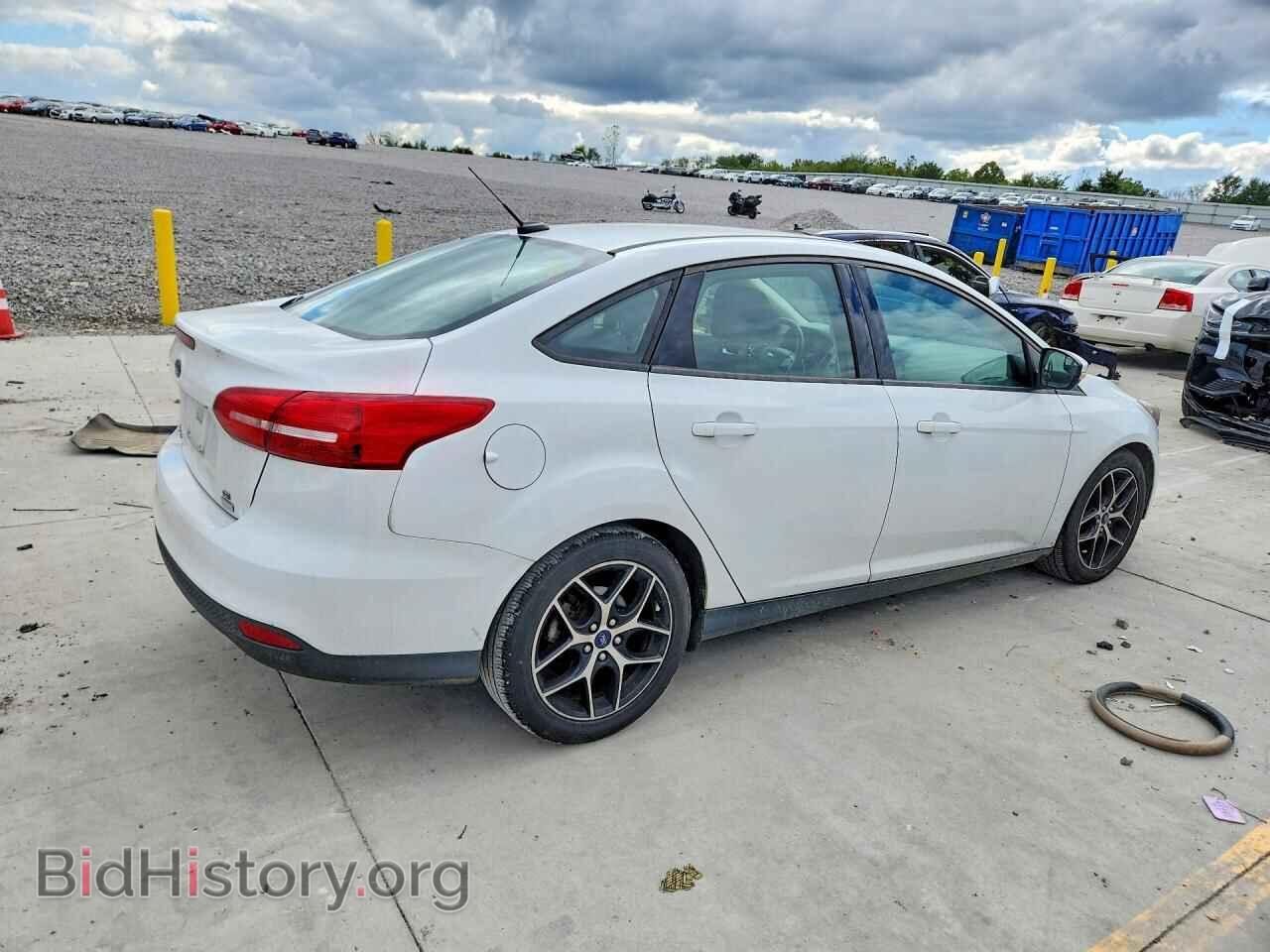 2017 FORD FOCUS - VIN: 1FADP3FE8HL273057 - Photo 3