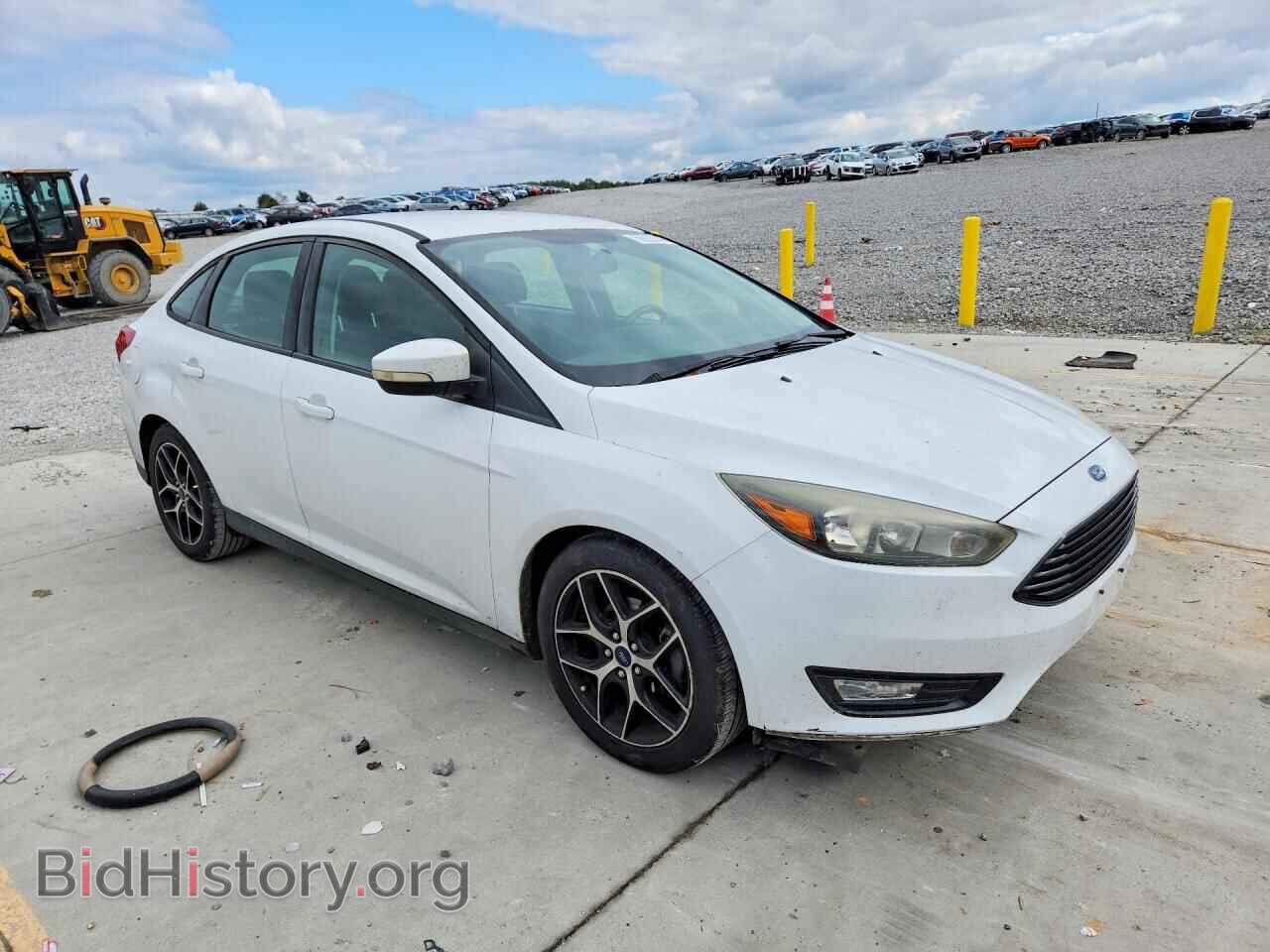2017 FORD FOCUS - VIN: 1FADP3FE8HL273057 - Photo 4