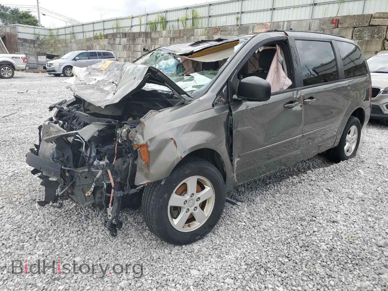 Фотография 2D4RN3D15AR453151 - DODGE CARAVAN 2010