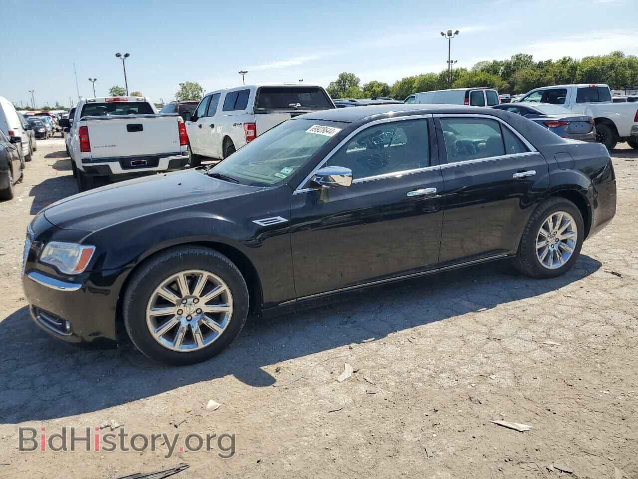 Фотография 2C3CCACG7CH216273 - CHRYSLER 300 2012