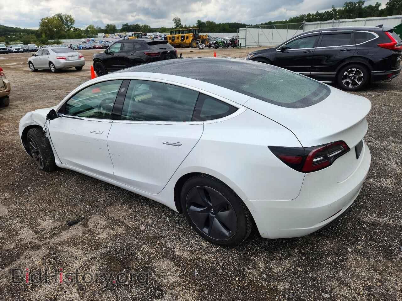 2019 TESLA MODEL 3 - VIN: 5YJ3E1EB2KF388402 - Photo 2