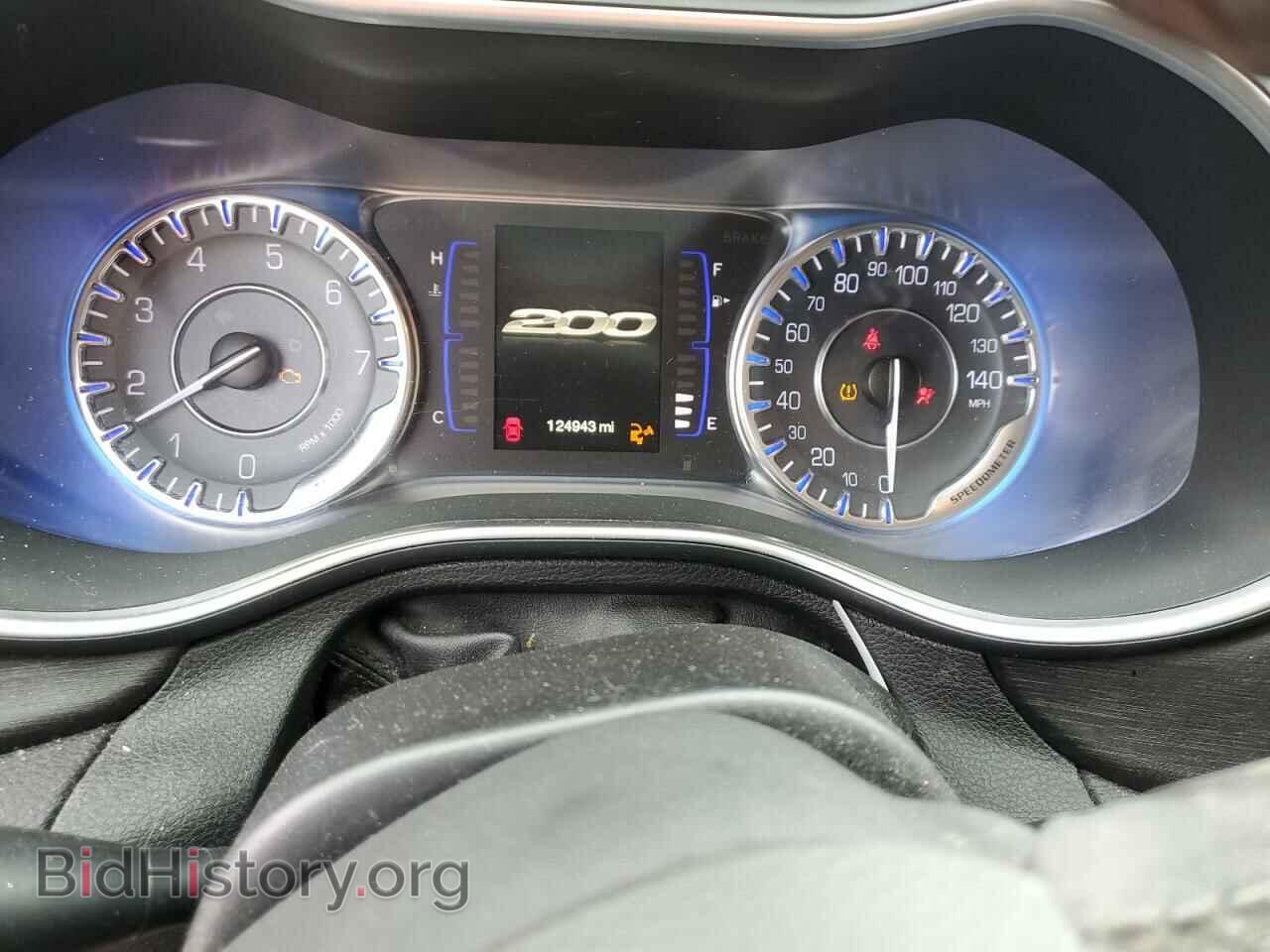 2015 CHRYSLER 200 - VIN: 1C3CCCAB5FN654661 - Фото 9