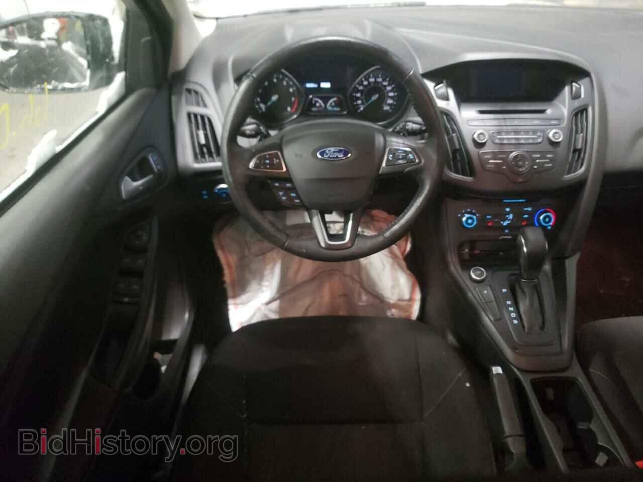2017 FORD FOCUS - VIN: 1FADP3K27HL288810 - Фото 9