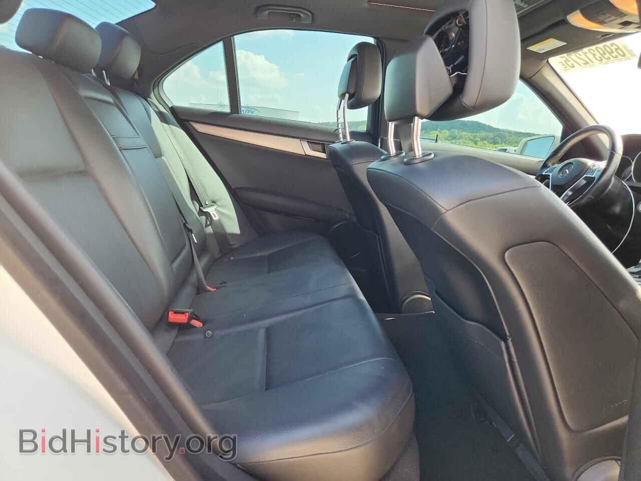 2013 MERCEDES-BENZ C-CLASS - VIN: WDDGF4HB3DA751464 - Фото 10