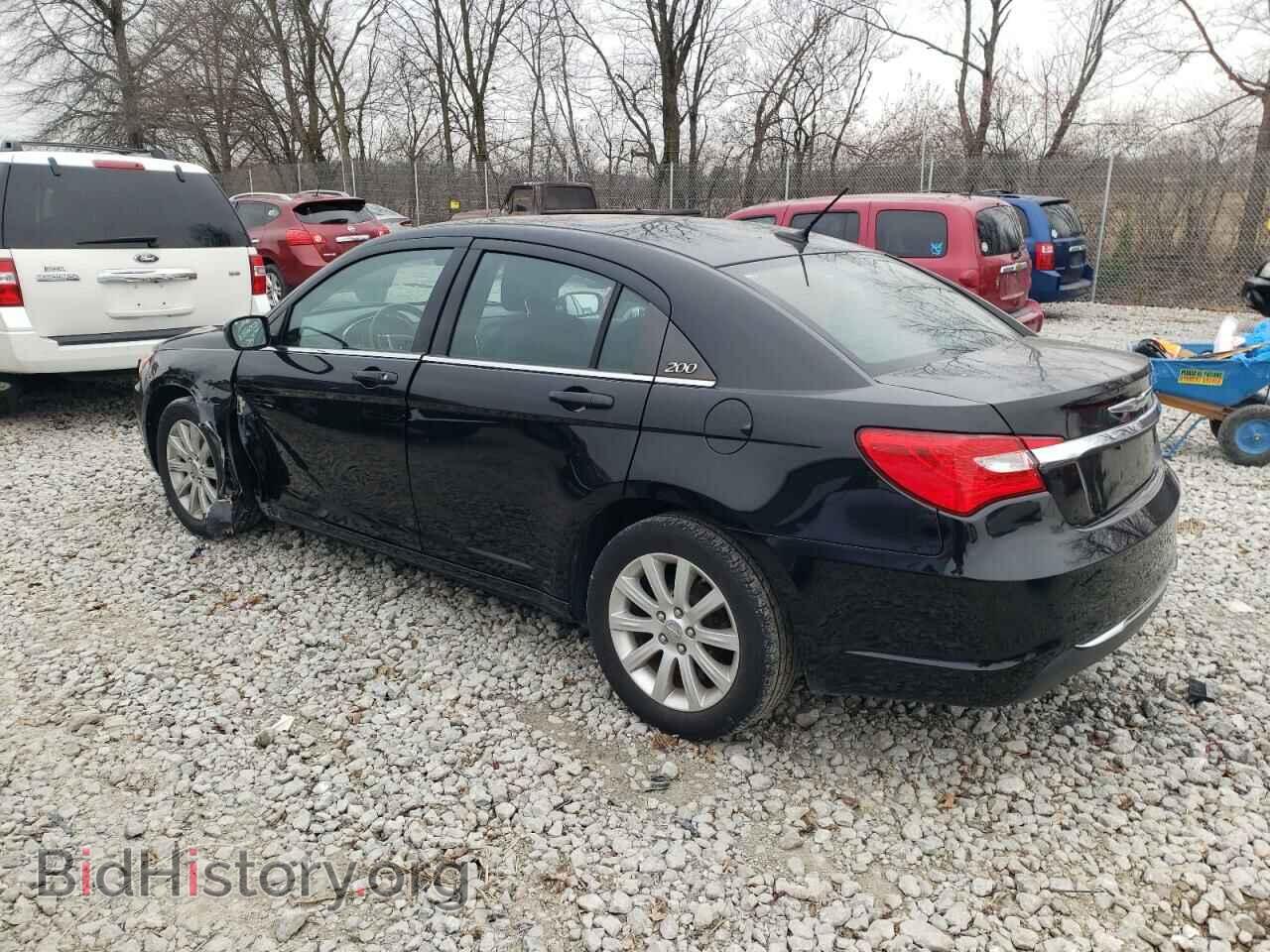 2013 CHRYSLER 200 - VIN: 1C3CCBBB1DN550576 - Фото 2