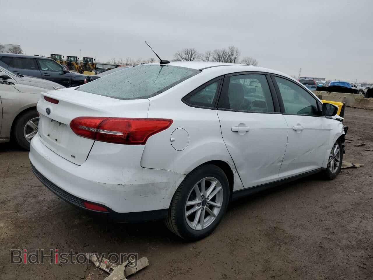 2018 FORD FOCUS - VIN: 1FADP3F24JL320063 - Фото 3