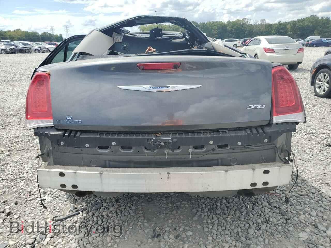 2019 CHRYSLER 300 - VIN: 2C3CCAEG3KH619680 - Фото 6