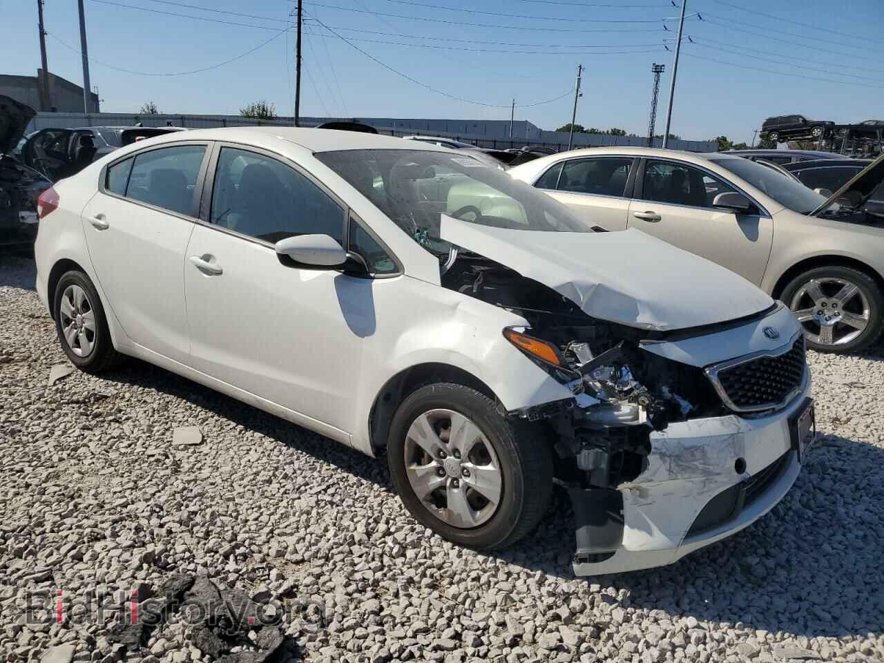 2017 KIA FORTE - VIN: 3KPFK4A74HE063645 - Фото 4