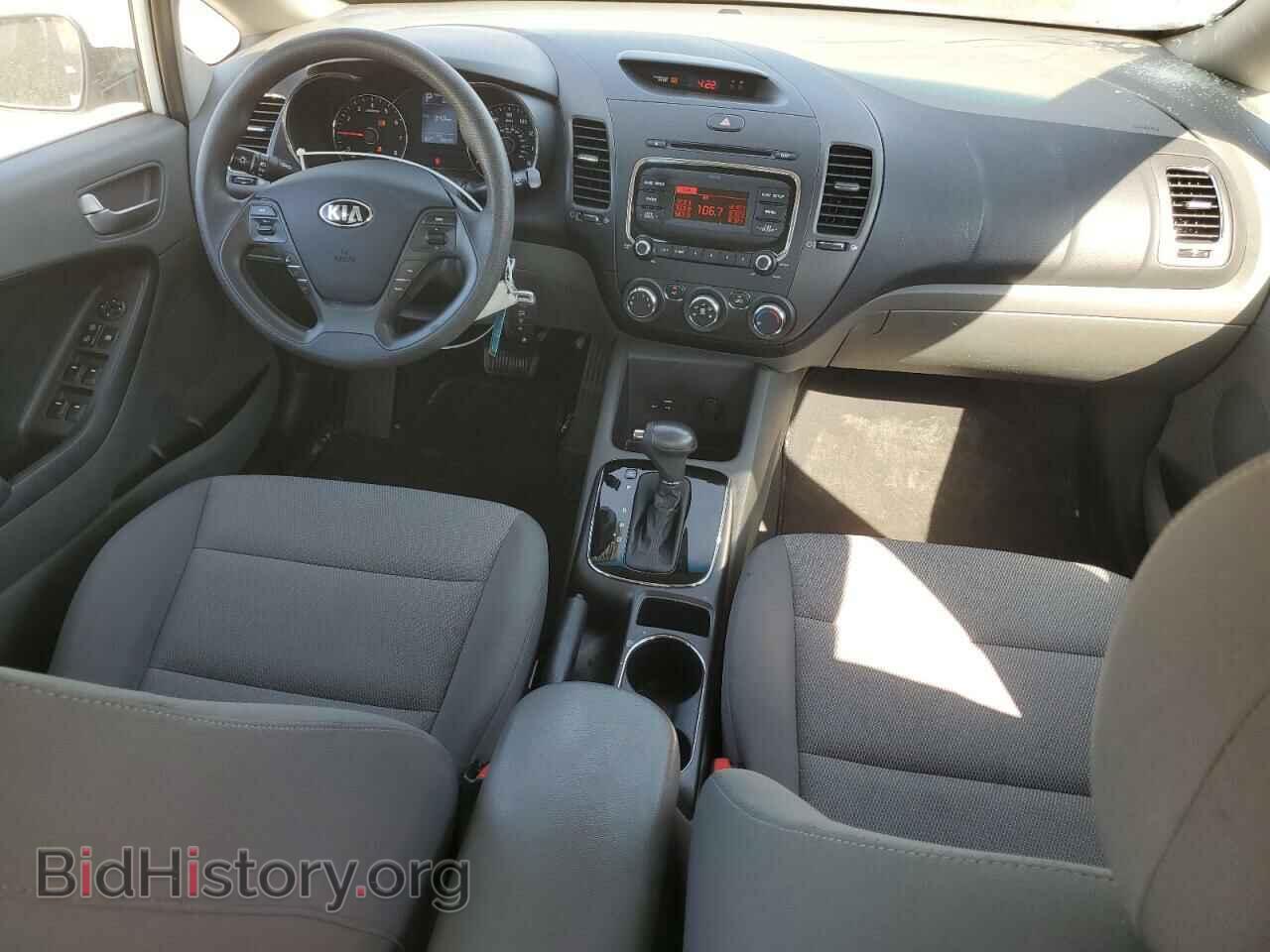 2017 KIA FORTE - VIN: 3KPFK4A74HE063645 - Фото 8