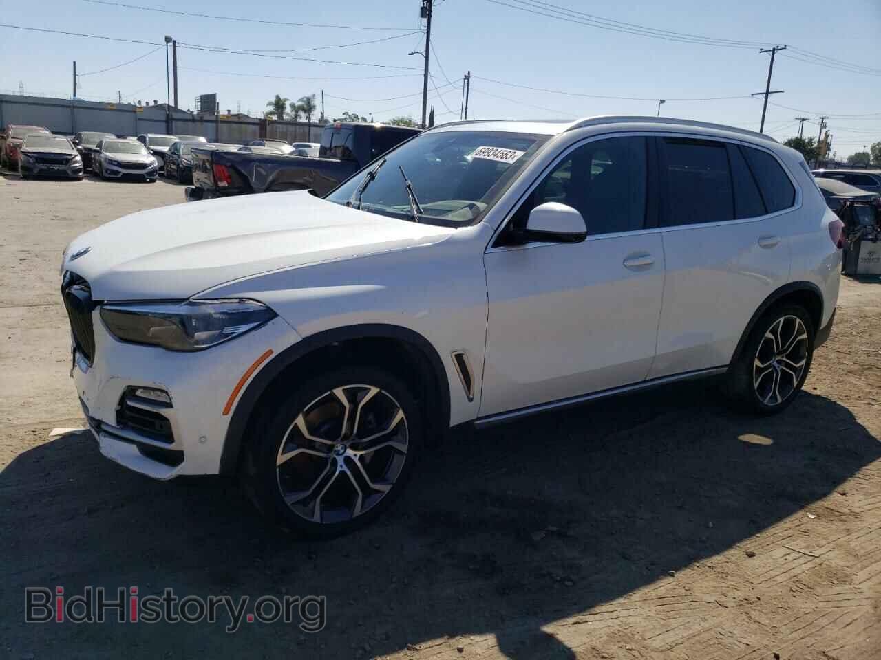 Photo 5UXCR6C06M9F47472 - BMW X5 2021