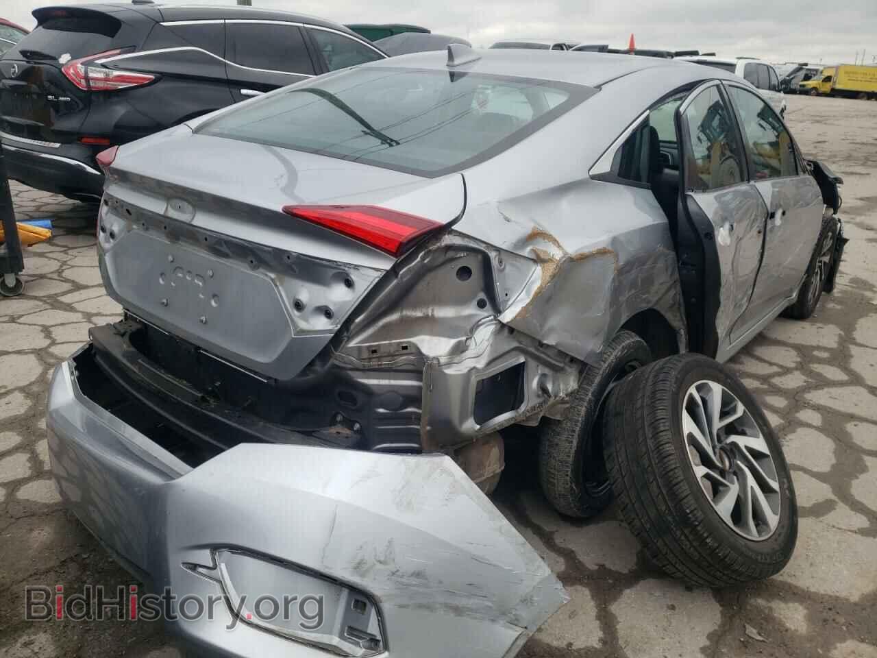2017 HONDA CIVIC - VIN: 19XFC2F70HE019779 - Фото 4