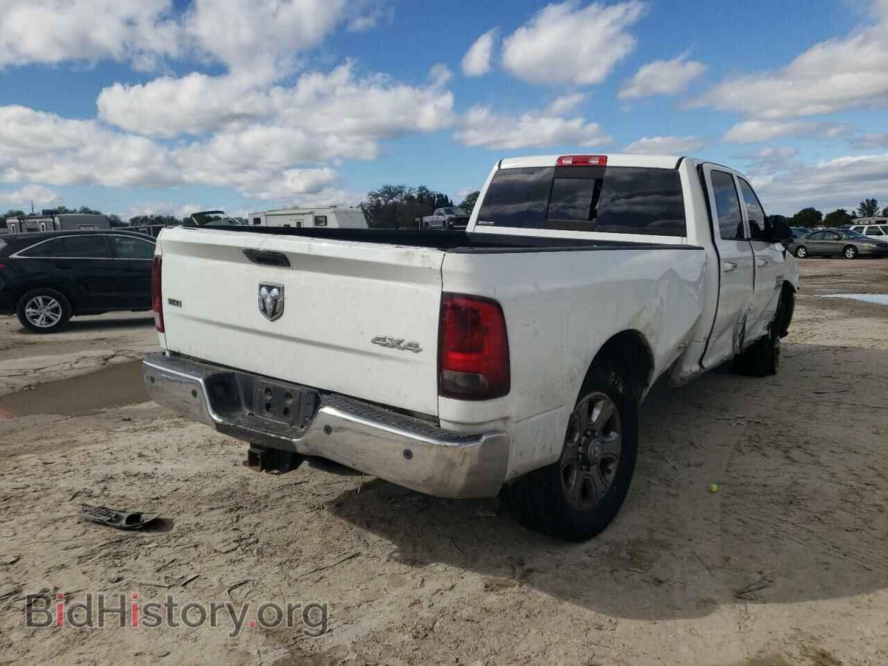 2013 RAM All Models - VIN: 3C6UR5JL4DG584070 - Photo 4