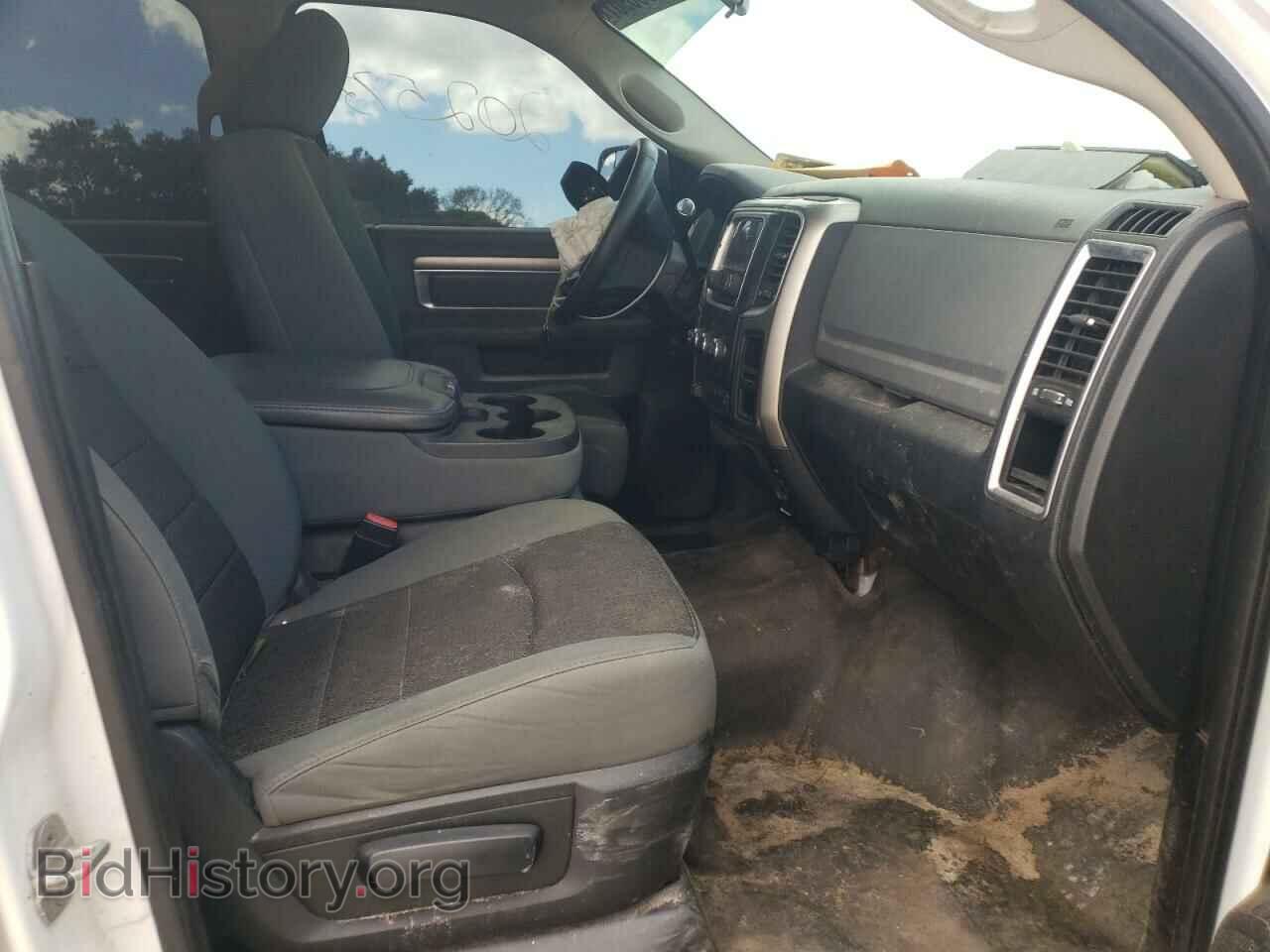 2013 RAM All Models - VIN: 3C6UR5JL4DG584070 - Photo 5