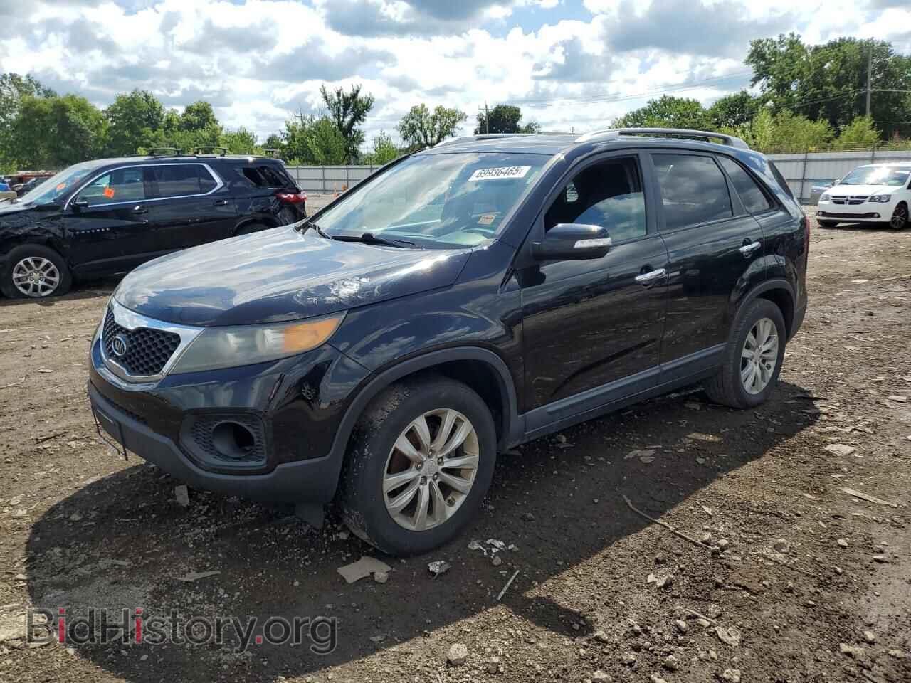 Photo 5XYKT4A25BG142073 - KIA SORENTO 2011